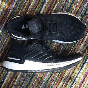 Women’s Adidas Ultraboost 19